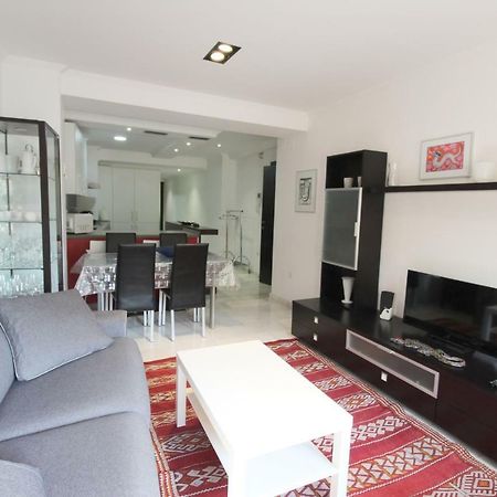 Precioso Apartamento Al Lado De Las Torres De Serrano Valencia Luaran gambar