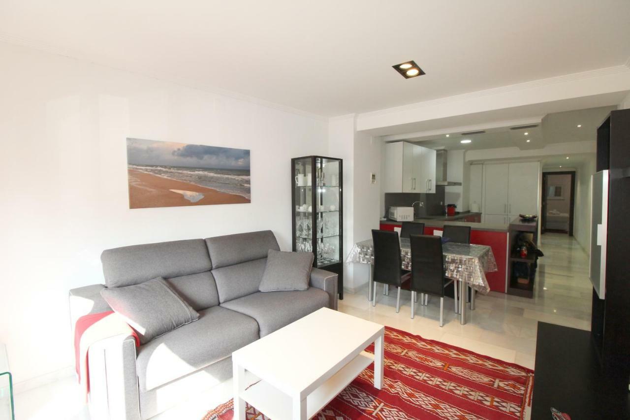 Precioso Apartamento Al Lado De Las Torres De Serrano Valencia Luaran gambar